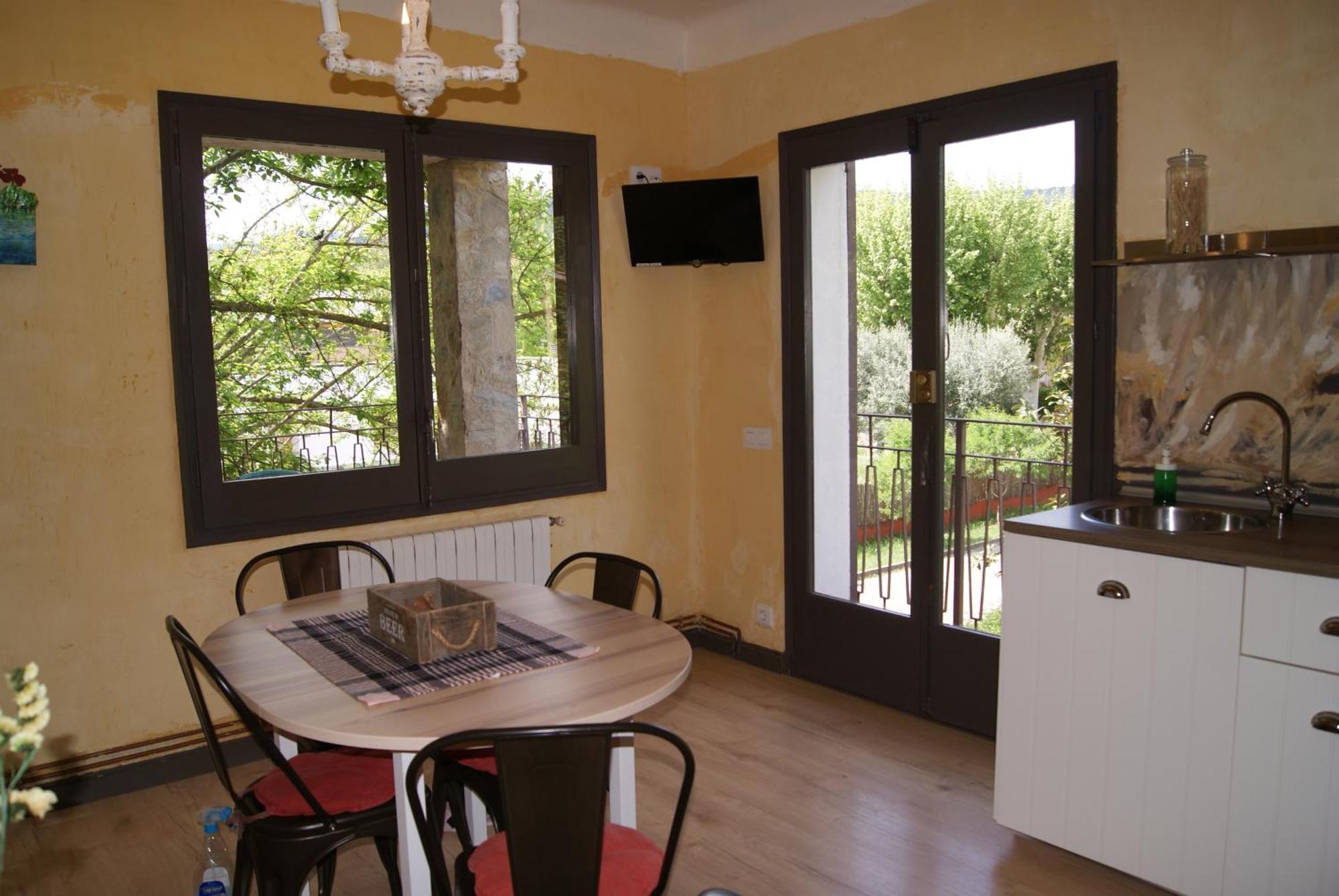Apartment Con Encanto L'estany 2 *